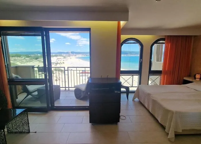 Beachfront Oasis Vip Club Apartamento *